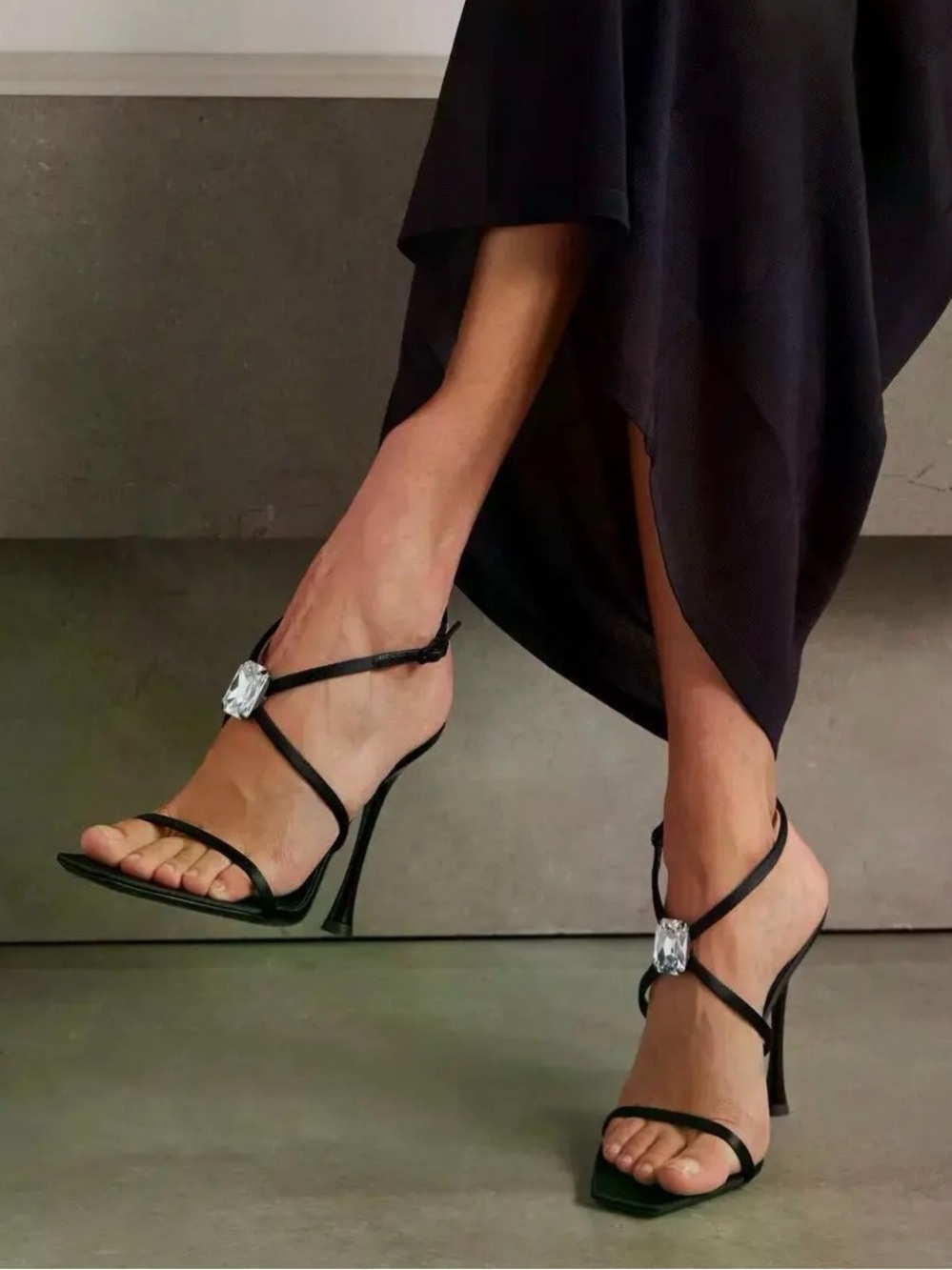 YSL | SAINT LAURENT Lydia Diamond Black Heeled Sandal